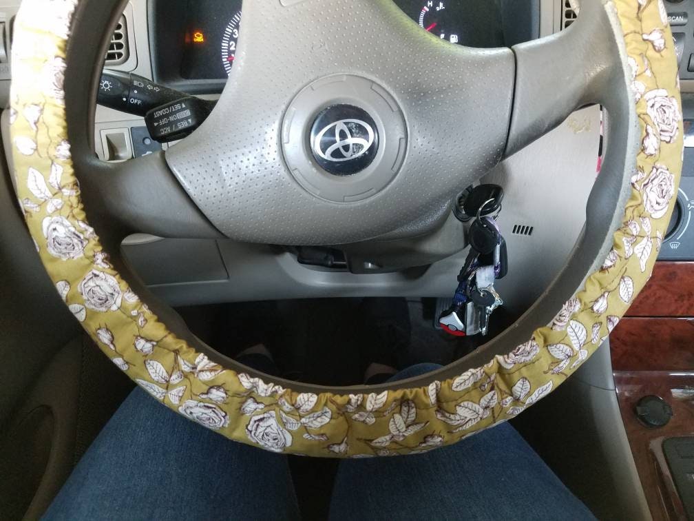 Floral Steering Wheel Cover, Car Accessories, 100% Cotton Washable - Harlow's Store and Garden Gifts