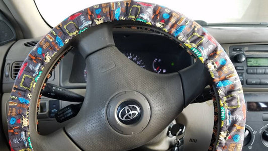 Sit-com Steering Wheel Cover made with Licensed Friends Fabric, Nostalgia TV Show, 100% Cotton, Washable, Custom Car Accessories - Harlow's Store and Garden Gifts