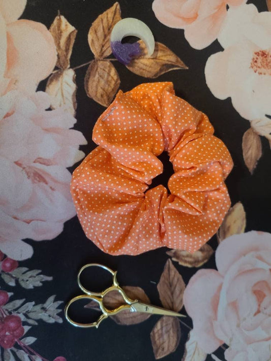 Polka Dot Scrunchie, 100% Cotton, Handmade, Hair Accessories - Harlow's Store and Garden Gifts