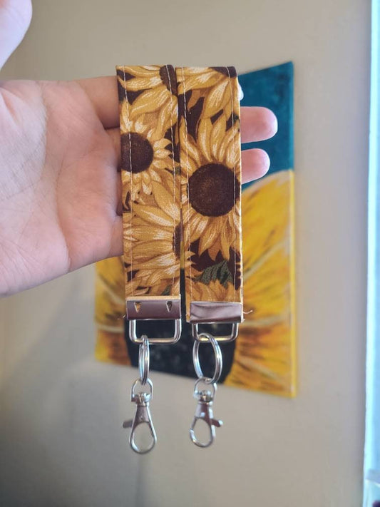 Sunflower Wristlet Keychain, Handmade - Harlow's Store and Garden Gifts