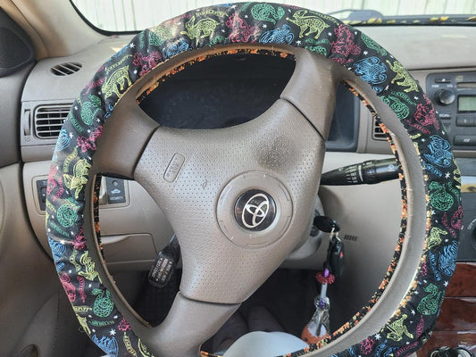 Steering Wheel Cover made with Licensed HP Fabric, 100% Cotton, Washable, Custom Car Accessories - Harlow's Store and Garden Gifts